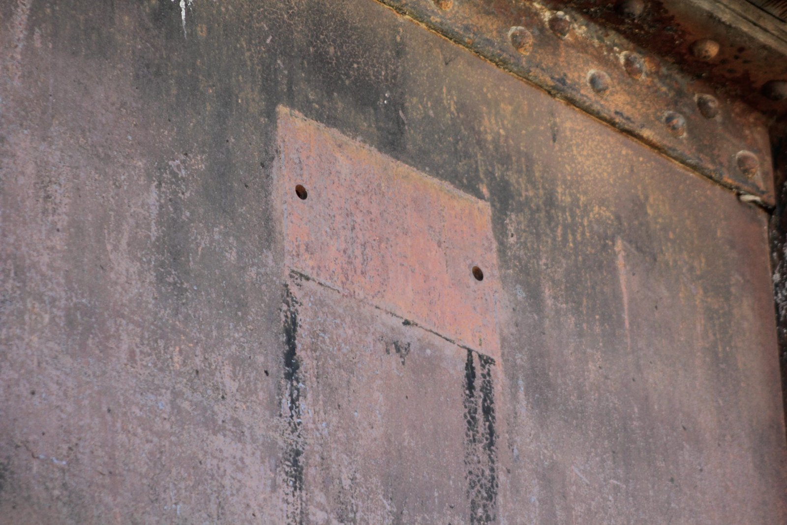 Missing plaque
